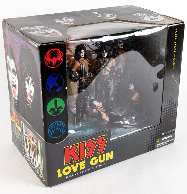 KISS LOVE GUN: DELUXE BOXED EDITION